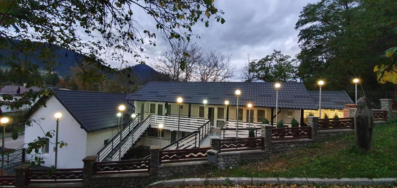 Cazare Moldi Btt Câmpulung Moldovenesc Extérieur photo